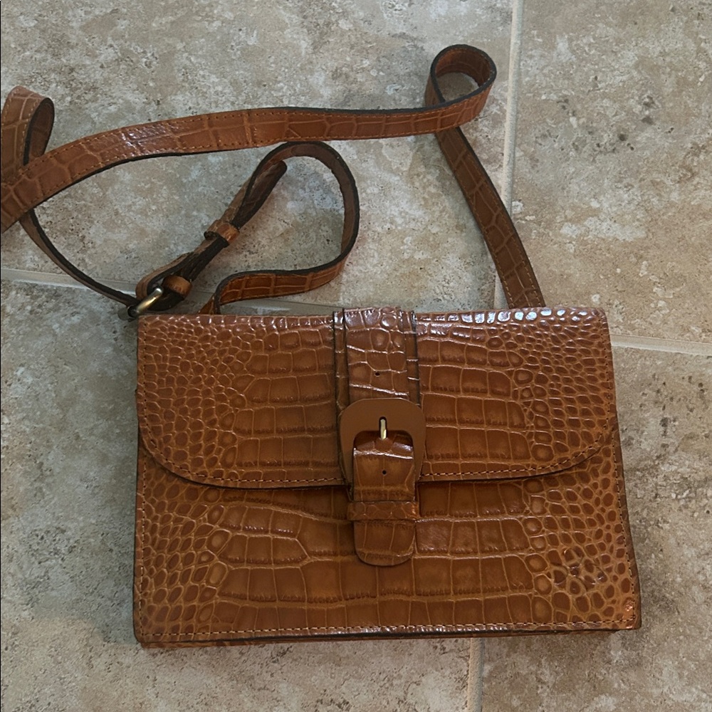 Patricia Nash Tan Crocodile Crossbody Bag